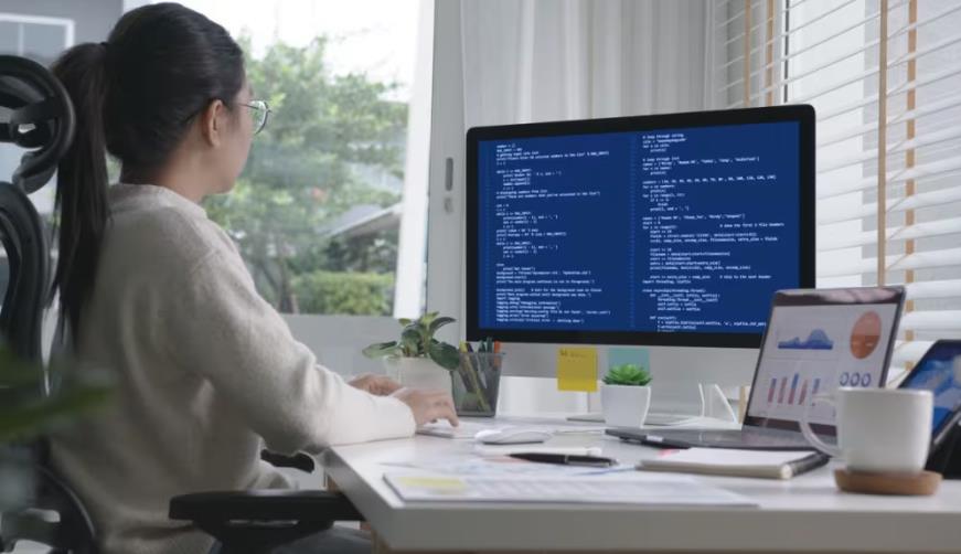 东乡企业数字化解决方案:机器学习赋能商业模式升级的核心路径
